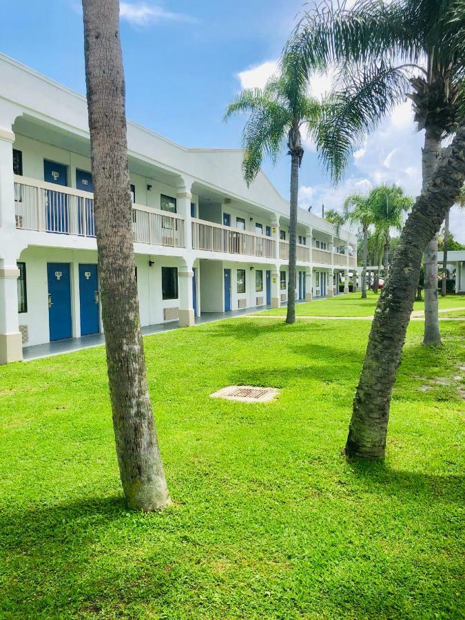 Motel 6-Starke, Fl Εξωτερικό φωτογραφία